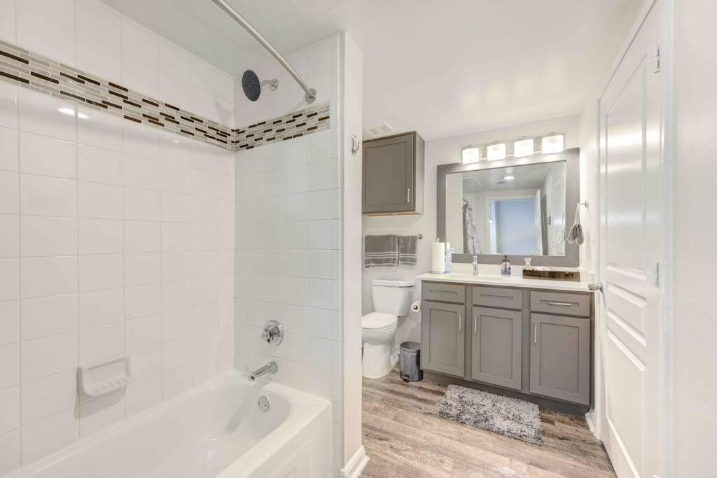 Houston Medical Center-Beautiful 1-Bedroom Apartment Near Nrg Екстериор снимка
